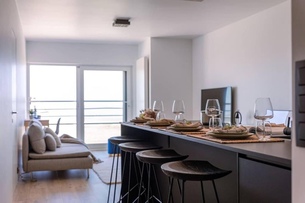 Cozy Apartment With Beautiful Seaview Knokke-Le-Zoute Extérieur photo